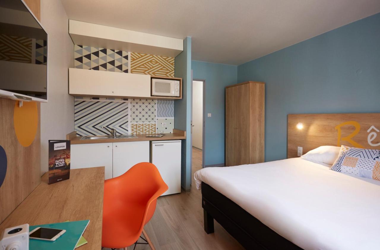Hotel Baudouin Валенсиен Екстериор снимка